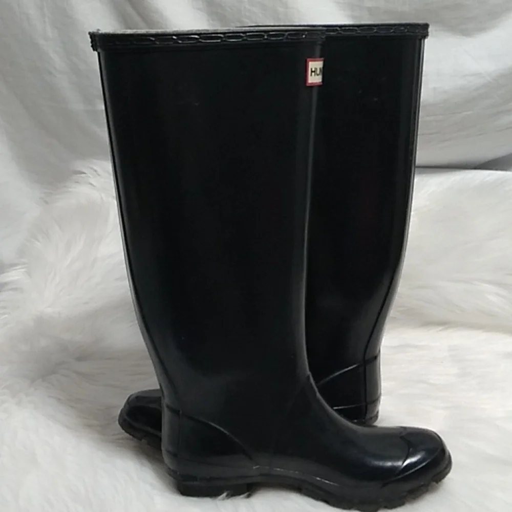 SALE! Hunter Boots Gently Worn Sz.5-6 (E-4) - Picture 12 of 16